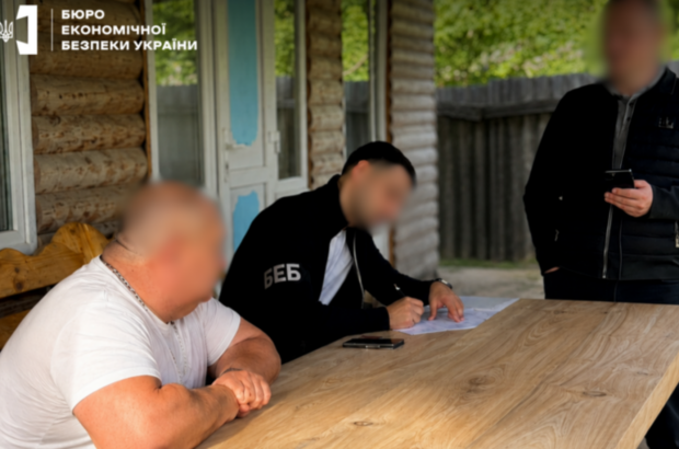 Схема з ”гуманітаркою”: 13 авто незаконно ввезли та продали на Волині