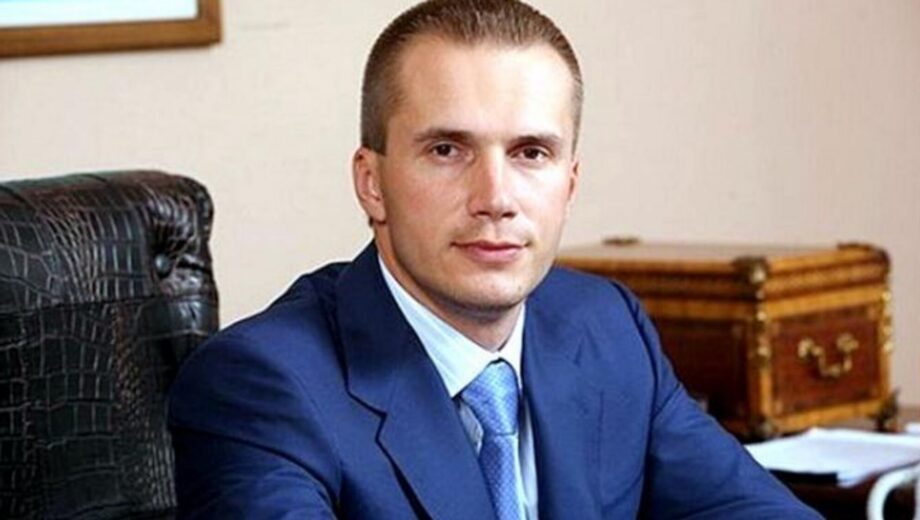 Син екс-президента януковича став громадянином рф і веде бізнес у петербурзі