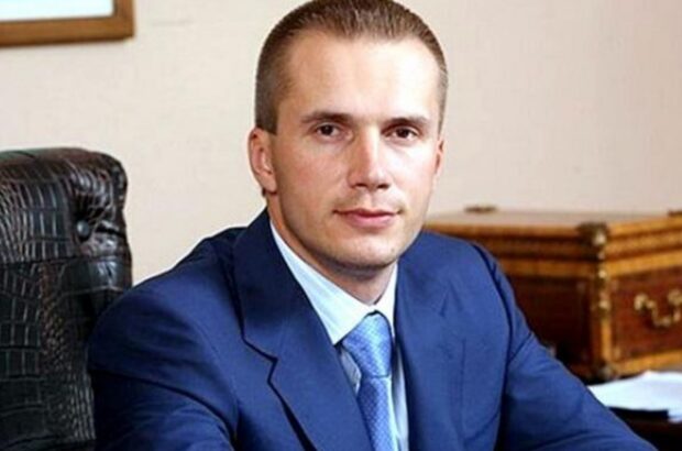 Сын экс-президента януковича стал гражданином России и ведет бизнес в Петербурге.
