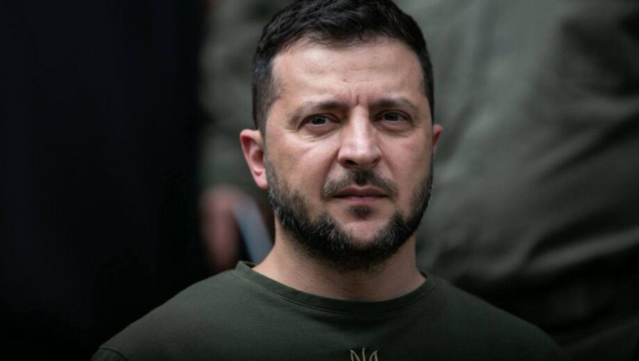 Зеленский объявил об активной работе ГУР и СБУ в деле падения российского самолета