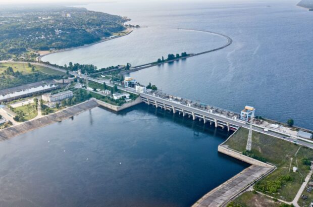 Заволоділи землями столичної ГЕС: топ-бізнесмена та підозрюваних взято під варту