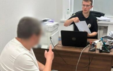 Инженеру »Укрэнерго» объявили подозрение из-за убытков во время реконструкции подстанции