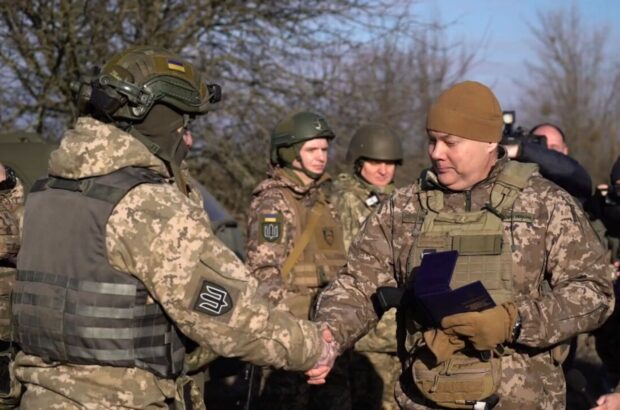 Збили дві ракети X-101: генерал-лейтенант Наєв привітав українських захисників