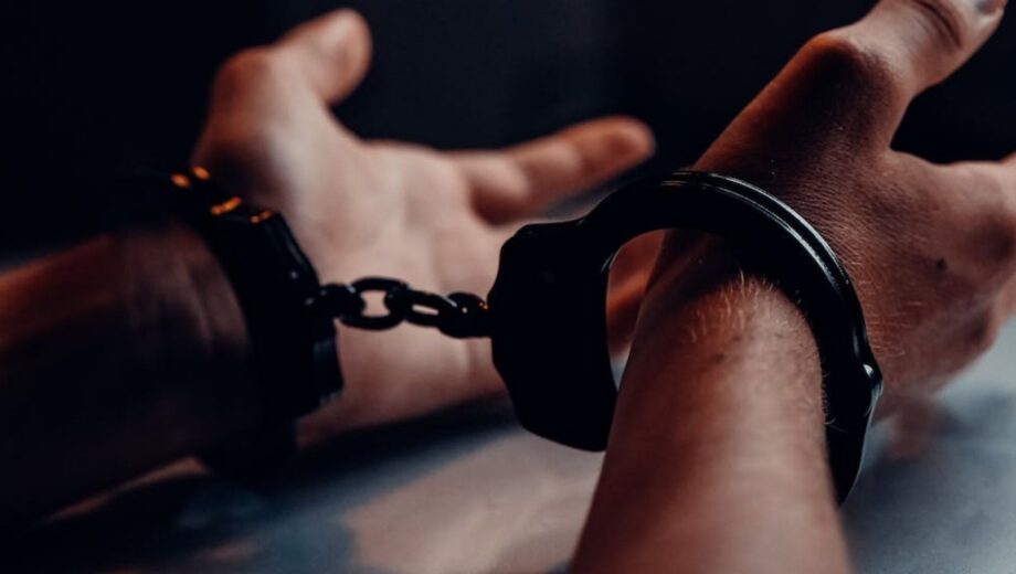 Обвинял »азовцев» в терроризме: правоохранители подозревают работника фиктивной генпрокуратуры »ДНР»