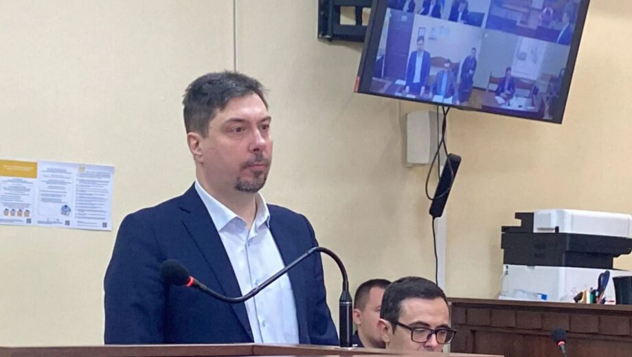Суд продолжил ограничение Князеву: находящийся за рубежом олигарх Жеваго фигурирует по делу как свидетель