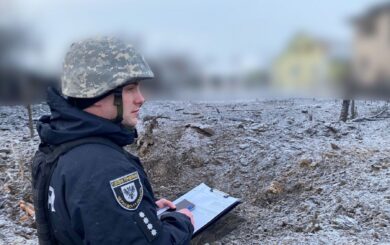 Окупанти вдарили по Чернігову: є зруйновані будинки (фото)