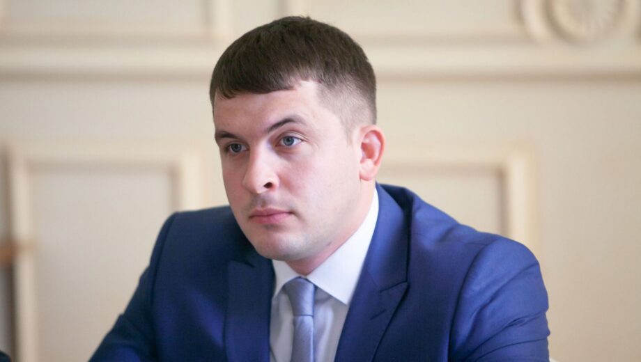 Суд відмовився усунути з посади високопосадовця керівника апарату КМДА, фігуранта справи про 1,3 млн грн