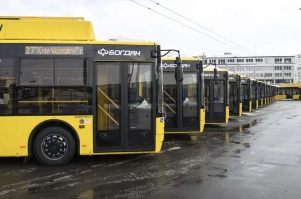 Киев обновляет электротранспорт: в 2025-2026 годах город закупит новые троллейбусы более чем на 300 млн. грн.