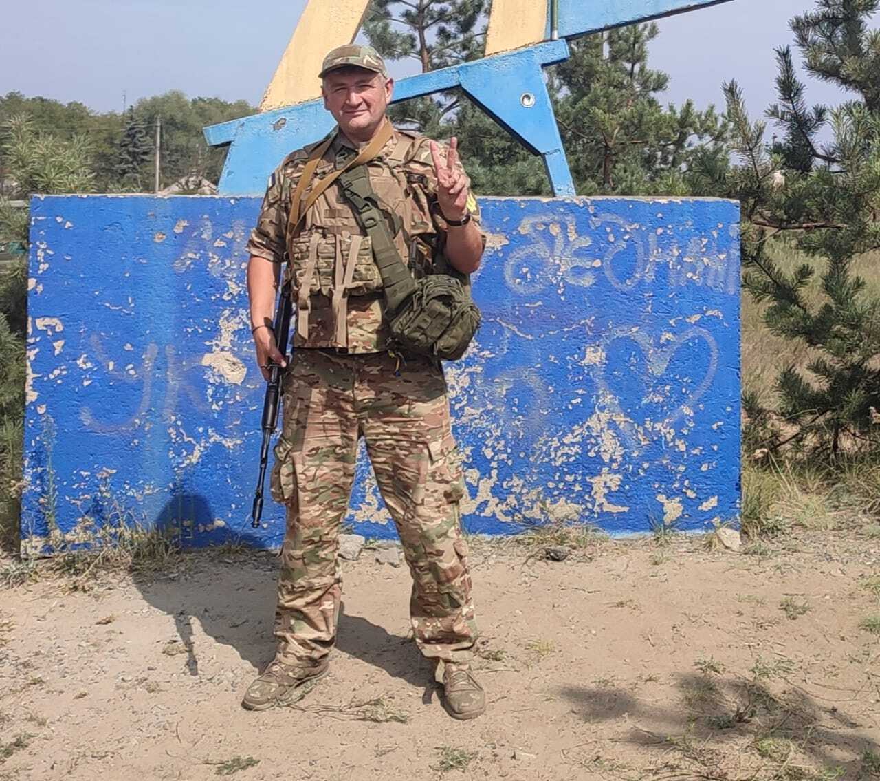 Александр Игнатьев активист ''Стоп коррупции'', на сегодняшний день защищает Украину от врага