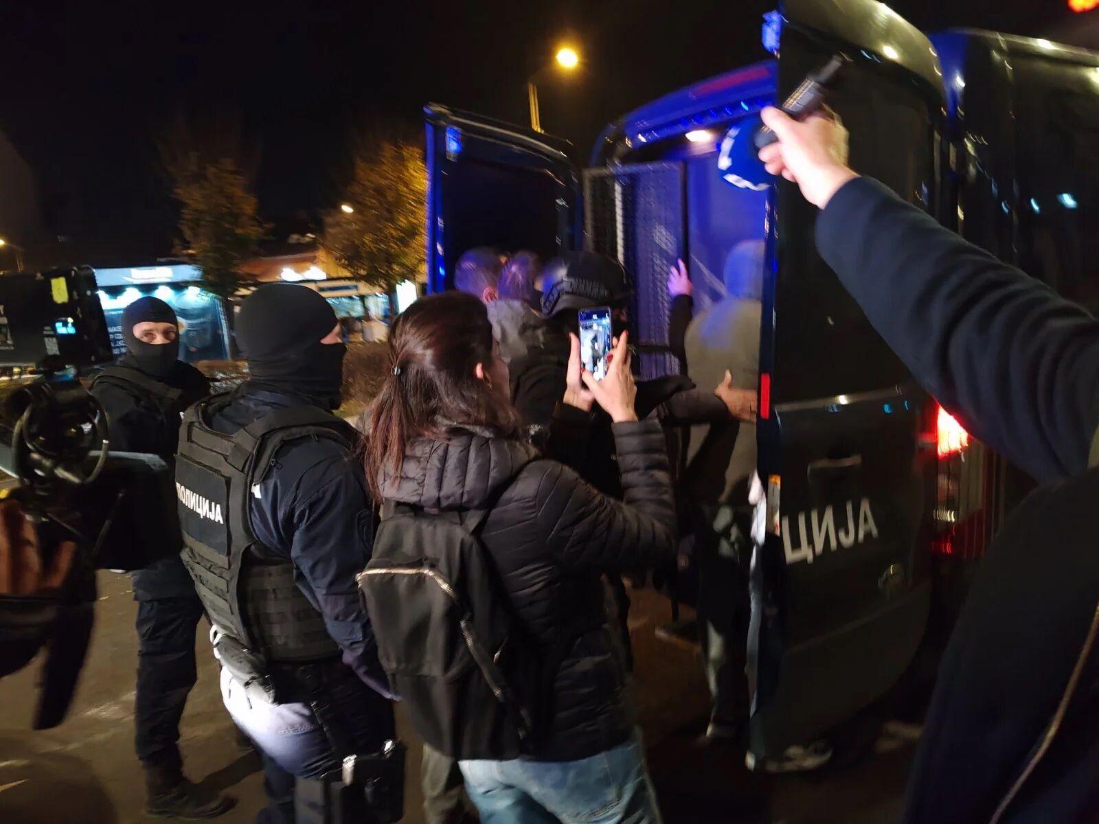 Протести в сербському Новому Саді: після трагедії на вокзалі тисячі вимагали відставки влади (фото)