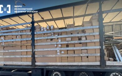 Детективи БЕБ на Волині викрили контрабанду БАДів на 58 млн грн
