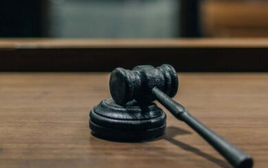 Україна отримає 163 млн грн компенсації від французької компанії у справі Поліграфкомбінату