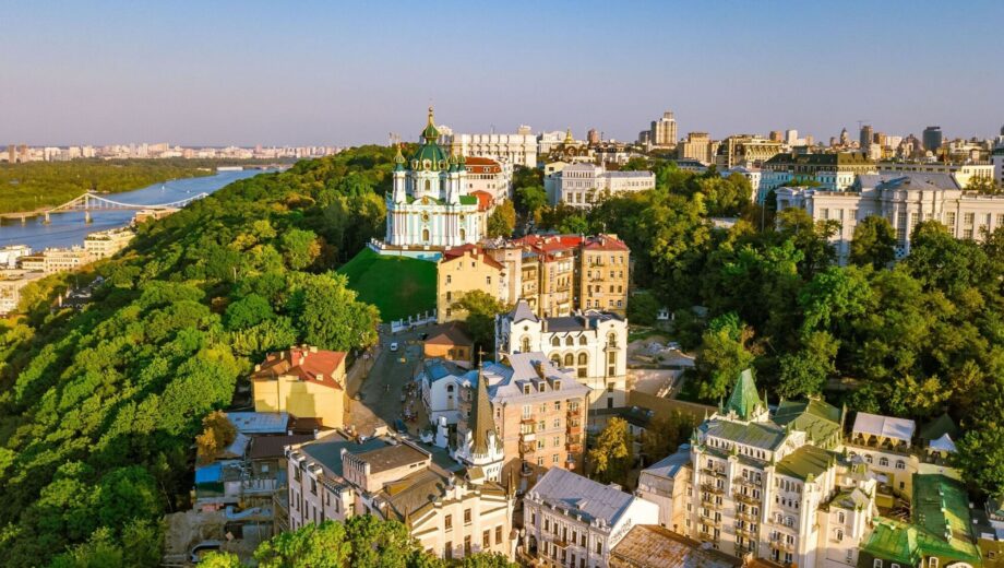 Масовані атаки на столицю: прогноз загострення обстрілів через зростання виробництва в рф