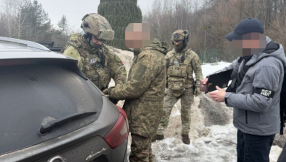 На Житомирщині мобілізований намагався ”викупити” дезертирство: командир роти поінформував ДБР