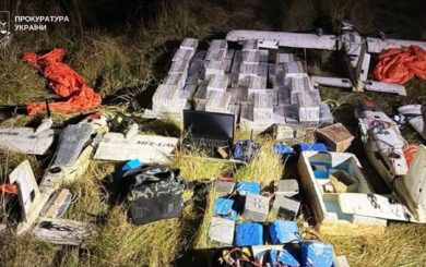 Контрабанда по-новому: во Львовской области будут судить мужчину за попытку переправить сигареты дронами в Польшу