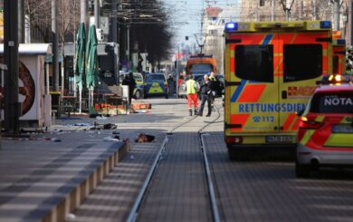 У Німеччині автомобіль в’їхав у натовп: у Мангеймі запроваджено надзвичайний стан