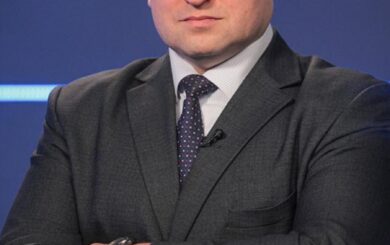 Ректора КПИ Мельниченко обвинили в плагиате из российских источников