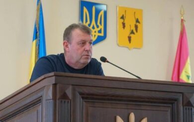 Мэр с автопарком: что показала декларация Валерия Марченко