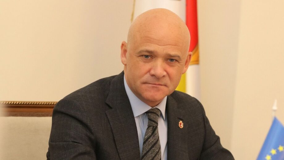 Российский паспорт и коррупция: какие последствия будут иметь санкции США против мэра Одессы Труханова