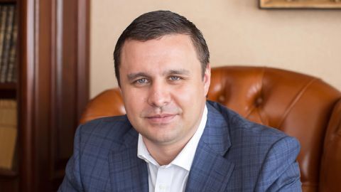 Максим Микитась