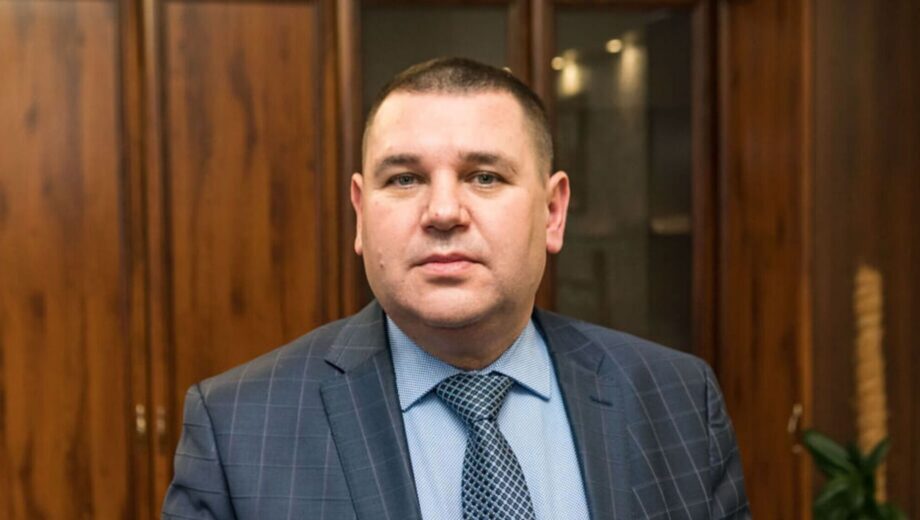 Суд снова отложил дело чиновника Саева: журналисты ждут правосудия