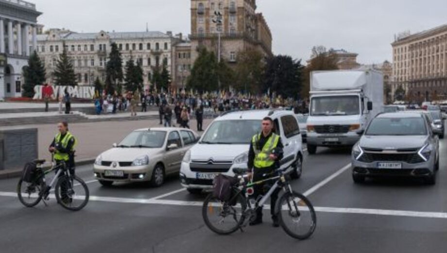 Петиция призывает останавливать движение поездов метро в 9:00 в память о погибших