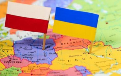 Польша готовится отменить соцвыплаты и бесплатную медицину для украинских беженцев