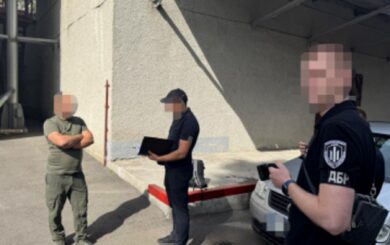 Ежемесячные поборы с лесничих в Черкасской области: руководителя надлесничества будут судить за вымогательство 5% от заготовки древесины