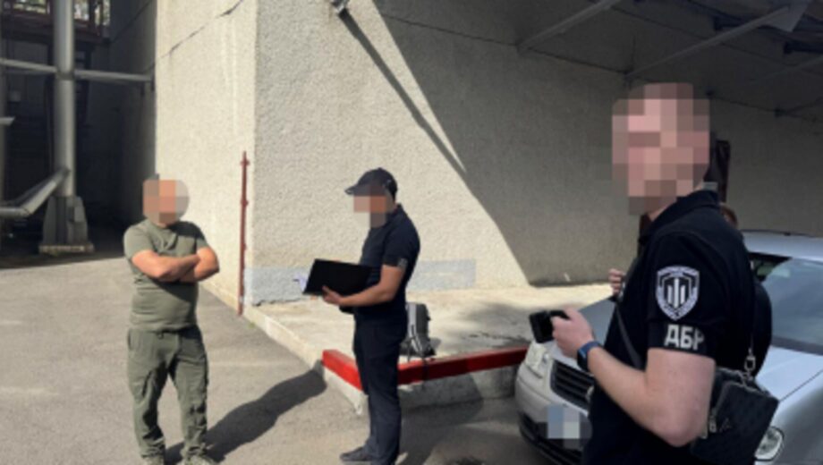 Ежемесячные поборы с лесничих в Черкасской области: руководителя надлесничества будут судить за вымогательство 5% от заготовки древесины