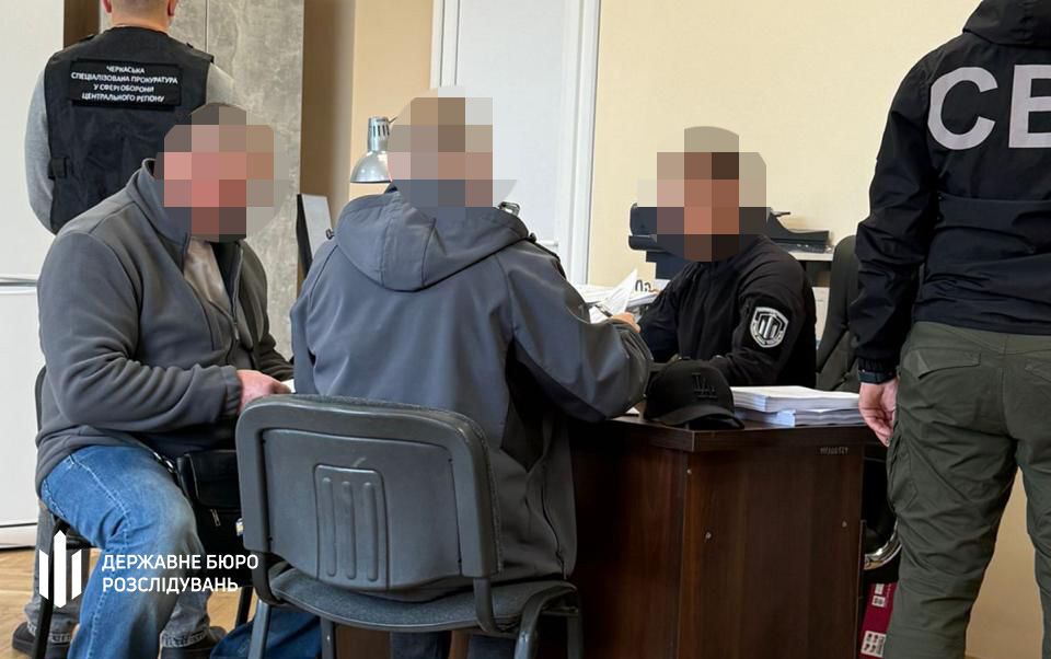 В Черкасской области ДБР разоблачило схему хищения дизтоплива с воинской части