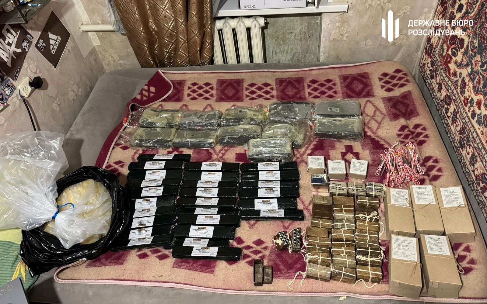 ДБР викрило командира взводу на незаконному збуті ПЗРК і кулеметів на Донеччині