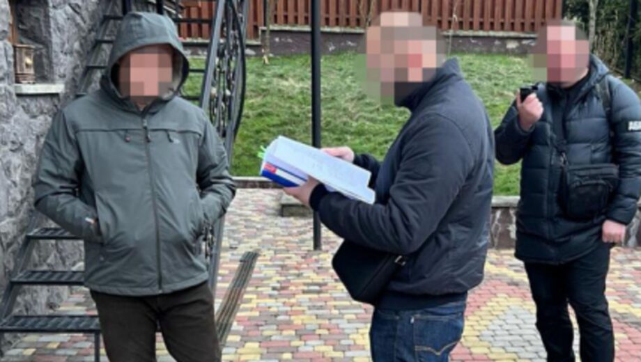 Привласнив землю та майно на 3 млн грн: на Львівщині ДБР підозрює керівника лісгоспу