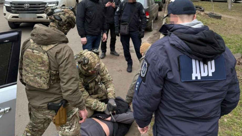 В Одесі викрили військового, який за $16 тисяч ”звільняв” від служби через фіктивні довідки