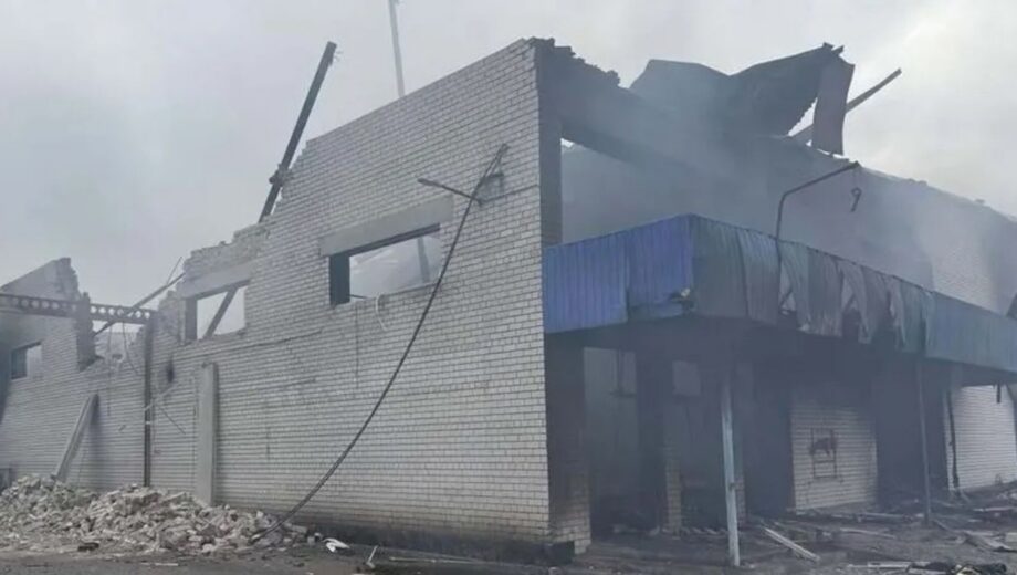 Российский дрон уничтожил стратегические запасы сухариков и чипсов в Павлограде