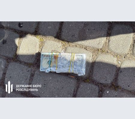 На Закарпатті судитимуть митника та працівника правоохоронного органу, які організували схему виїзду чоловіків призовного віку за кордон
