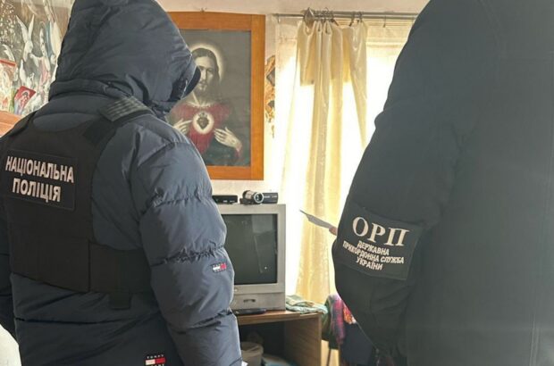 На Львівщині підприємці використовували бізнес для незаконних перевезень осіб
