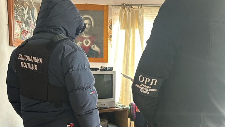 Во Львовской области предприниматели использовали бизнес для незаконных перевозок лиц