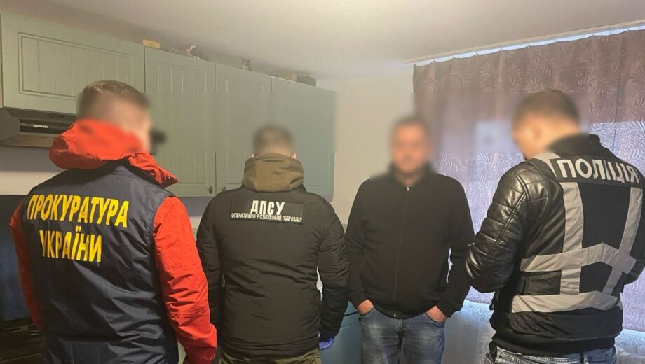 Мошенник из Львовщины помогал уклонистам бежать за границу, требуя 3 000 долларов