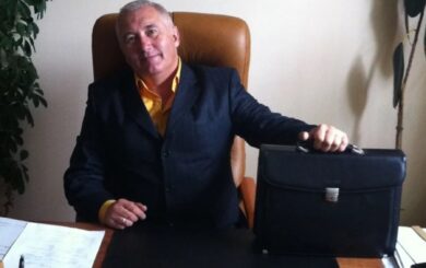Державний нотаріус з Одещини, який отримав у презент 18 млн, звинуватив журналістів у ”продажності”