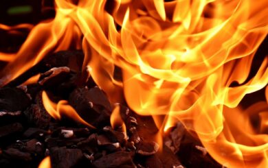 Безпілотники знищили склади боєприпасів у Тверській області: місцеві мешканці публікують відео вибухів, –ЗМІ