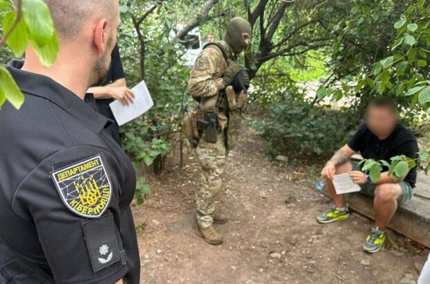 Скандальный фонд »Великая сила, это Украина»: Зеленюк под стражей за продажу справок