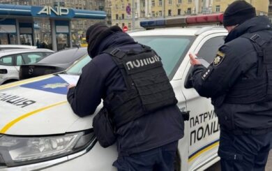Минута молчания закончилась избиением: в Харькове напали на военного