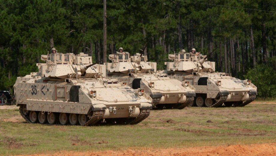 300 Bradley на підтримку 47-ї бригади від США