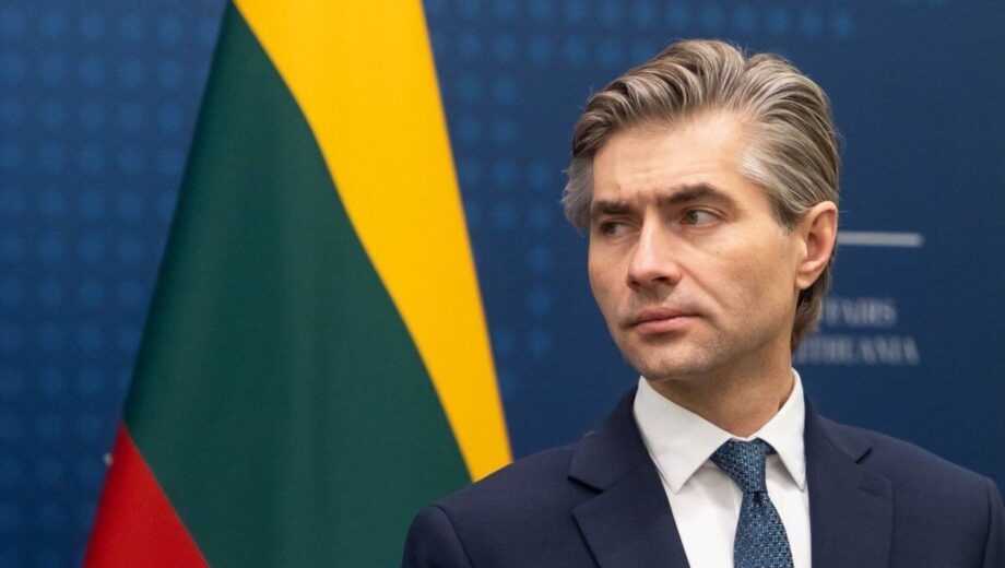 Литва посылает Украине генераторы на 2 млн евро ко Дню Соборности