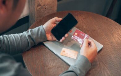Ліміти на карткові перекази та повторна ВЛК: які зміни чекають на українців з 1 лютого
