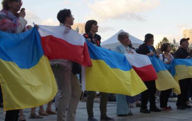 С 2025 года украинцам в Польше придется ежемесячно подтверждать работу