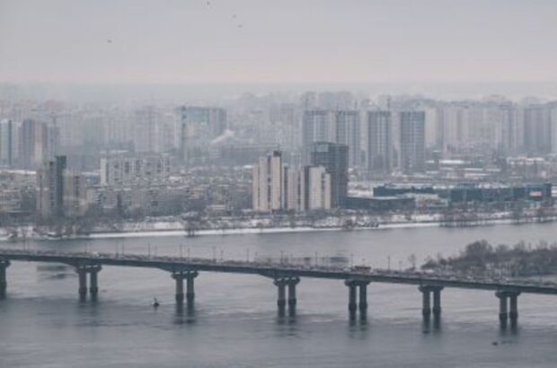 Сразу два моста в Киеве закроют на ремонт