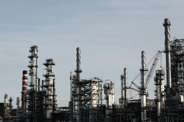 Найбільший НПЗ Індії відновив імпорт російської нафти, — Bloomberg