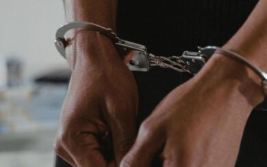 Взятка в 3,4 млн грн: кто стоит за коррупционной схемой в Сумской области