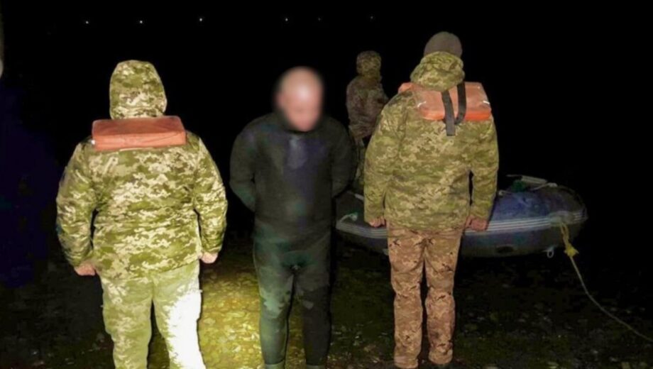 Ночной заплыв через Днестр: в Винницкой области пограничники перехватили мужчину в гидрокостюме
